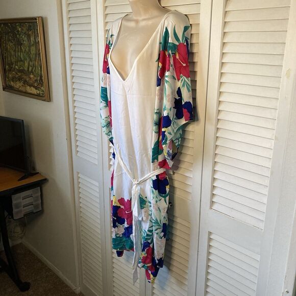 NWOT Swim by Cacique White Multicolored Floral Belted Soft Rayon Coverup 30/32 - Picture 5 of 8